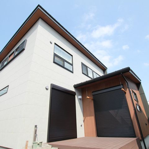 現代のくらしにフィットした高性能住宅にお建て替えのおうち｜I様邸